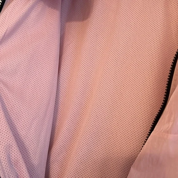 NWOT Victoria's Secret PINK Hooded Windbreaker Jacket - Picture 10 of 15